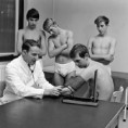 /album/fotogalerij-de-keuring/bloeddruk-meten-jpg/
